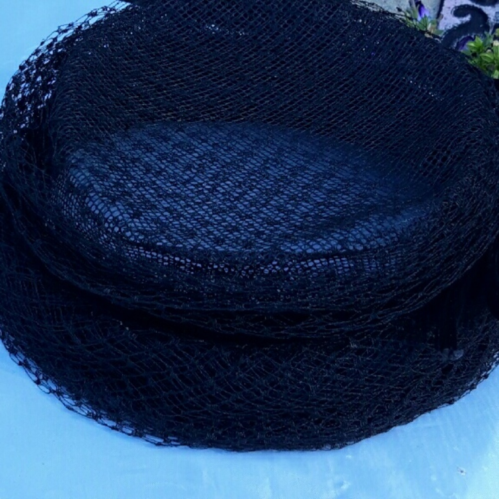 Vintage pill box black hat